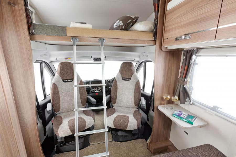 Интерьер Swift Motorhomes Escape 664 2015 года  (фото 7 из 7)